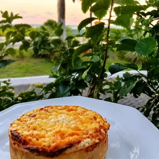 Quiche de milho cremoso e queijo